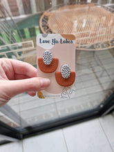 Load image into Gallery viewer, Chloe Statement Stud WB
