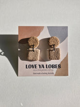 Load image into Gallery viewer, Lucy Dangle WB
