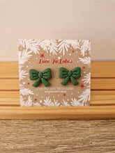 Load image into Gallery viewer, Patterned Bow Studs
