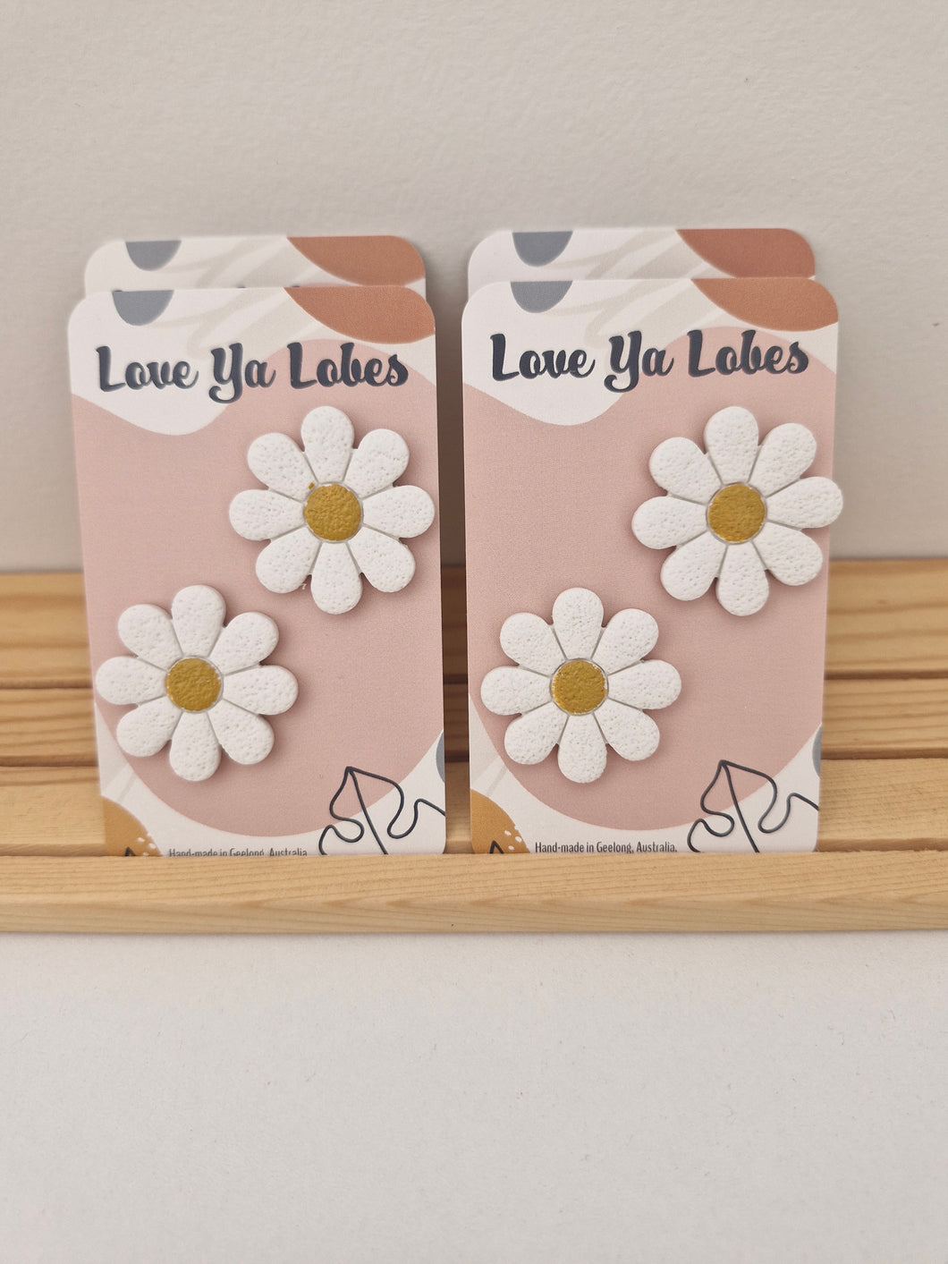 Statement Daisy Studs