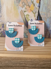 Load image into Gallery viewer, Grace Statement Studs- Winter
