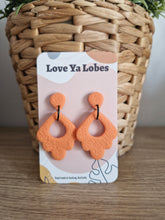 Load image into Gallery viewer, Daphne Dangles - Summer
